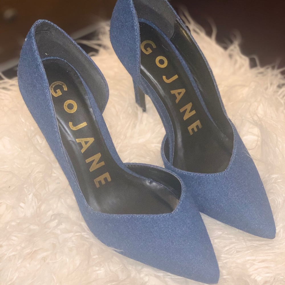 Dark Denim Pump - Picture 4 of 11